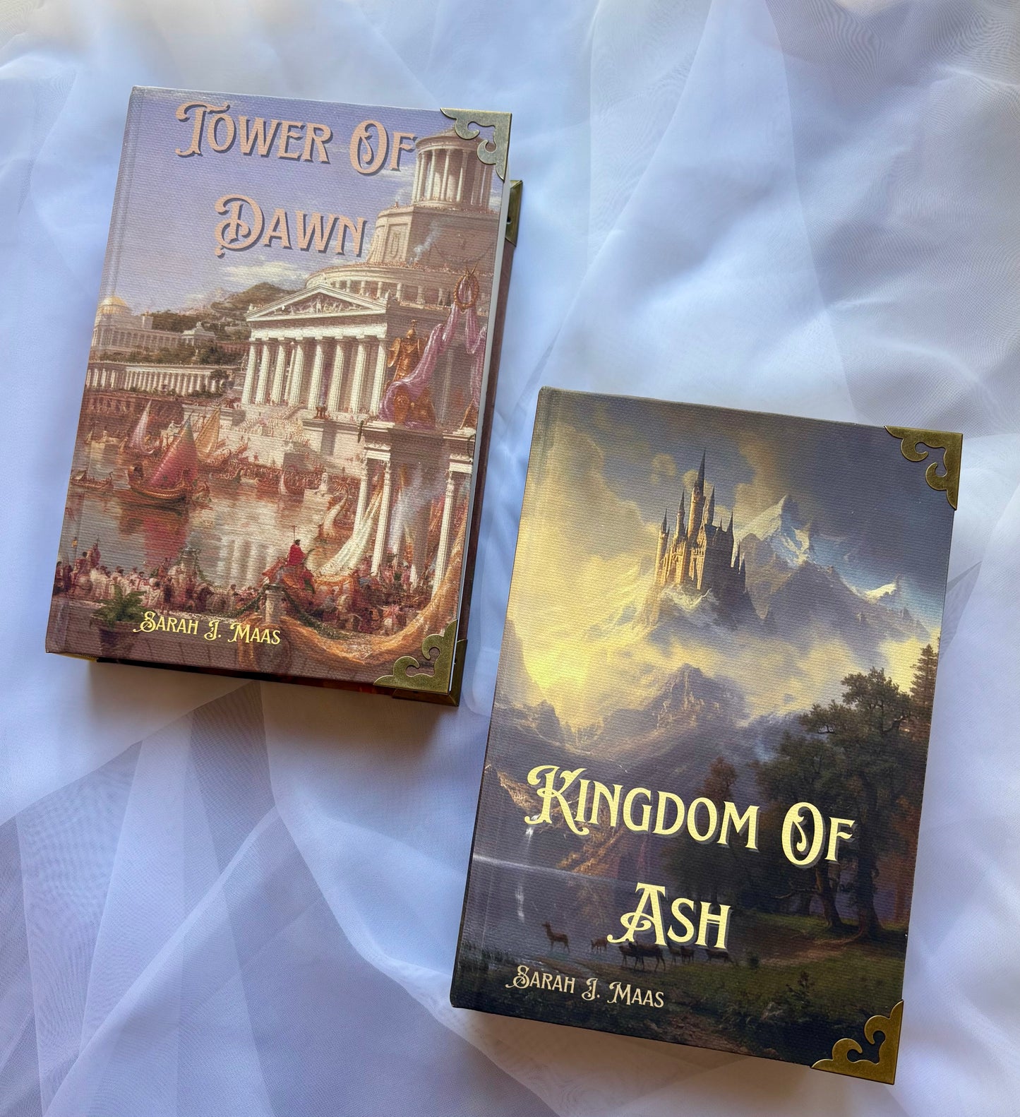 Throne of Glass // "World of ToG" Edition // Hardcover Rebind