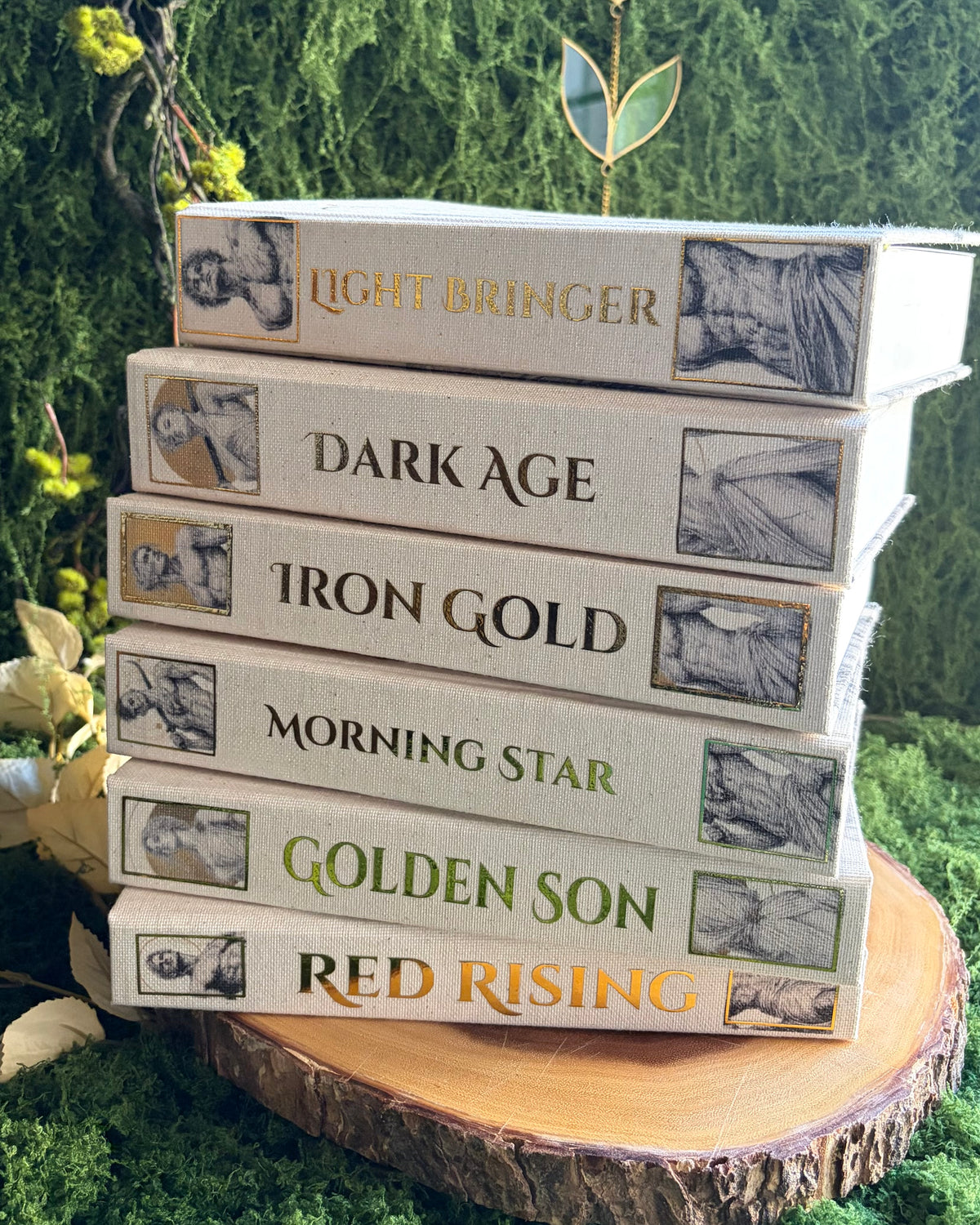 Red Rising Series by Pierce Brown w/ Art by Redmurphy.art